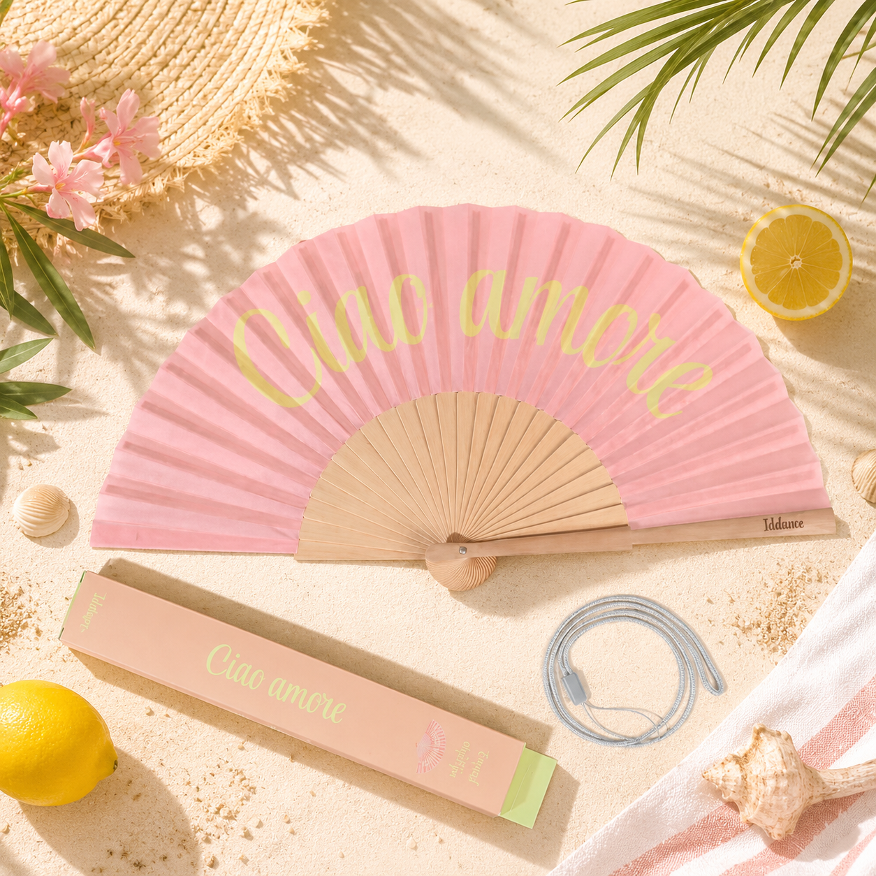 🌸 Éventail “Ciao Amore” – L’accessoire indispensable de l’été 🌸