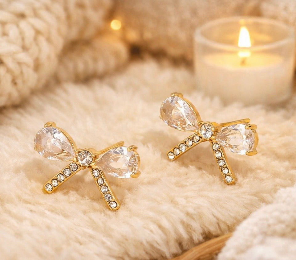 Boucles d’oreilles noeud avec strass 🎀